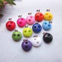 200 pièces 12 couleurs 2 trous 5mm pain unique minuscules boutons en résine pour petite poupée vêtements Bonique résine Mini boutons pour la couture