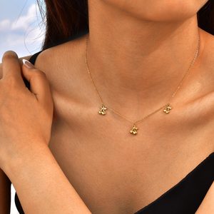 Collar de cadena cruzada plana de acero inoxidable para mujer con 5 cadenas de clavícula de oro cereza, accesorios de verano - Product Image 1