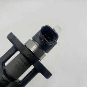 Injecteur de carburant Senwitt 0445120048 pour moteur 4M50, assemblage Common Rail - Product Image 5