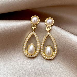 Pendientes de Perlas Retro Estilo Palacio, Pendientes Huecos en Forma de Gota de Agua, Ligeros, de Lujo, con Temperamento, Sencillos - Product Image 6