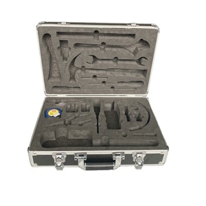 <span class=keywords><strong>Caja</strong></span> <span class=keywords><strong>de</strong></span> muestra <span class=keywords><strong>de</strong></span> aleación <span class=keywords><strong>de</strong></span> aluminio grande multifuncional <span class=keywords><strong>Caja</strong></span> <span class=keywords><strong>de</strong></span> <span class=keywords><strong>herramientas</strong></span> <span class=keywords><strong>de</strong></span> exhibición <span class=keywords><strong>de</strong></span> instrumentos <span class=keywords><strong>de</strong></span> estilo <span class=keywords><strong>de</strong></span> lujo <span class=keywords><strong>Caja</strong></span> <span class=keywords><strong>de</strong></span> <span class=keywords><strong>herramientas</strong></span> <span class=keywords><strong>de</strong></span> hardware <span class=keywords><strong>de</strong></span> <span class=keywords><strong>maleta</strong></span> - Product Image 2