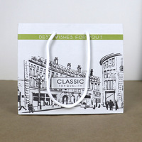 Emballage cadeau en papier personnalisé de luxe, écologique, recyclable et réutilisable, avec poignée en corde de coton et impression dorée, sac de shopping