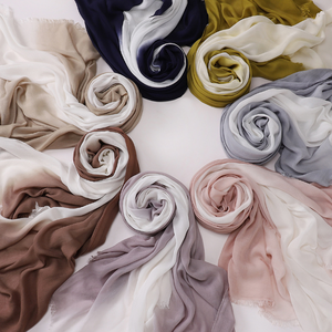 Màu đen voan quần áo blaser argali bloemen sjaal blouson Femme bonbana hijab bó hoa brocard satin tissu Trâm tudung - Product Image 4