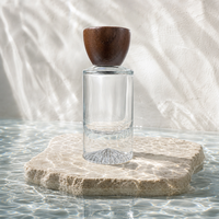 Flacon de parfum vide en verre transparent rond de qualité supérieure OEM ODM avec fond épais et bouchon en bois, logo personnalisé
