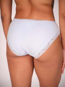 Braguitas de Bikini de Cintura Baja Transpirables para Mujer, Ropa Interior de Algodón Suave sin Costuras, Elásticas, Cómodas, con Ribete de Encaje Sexy para Uso Diario - Product Image 4