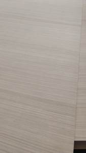Placage de bois de frêne recomposé à rayures horizontales, écologique et moderne, surface en <span class=keywords><strong>contreplaqué</strong></span>, E0 Formaldehyde, garantie 1 an pour usage hôtelier - Product Image 2
