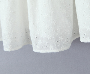 <span class=keywords><strong>Abito</strong></span> <span class=keywords><strong>Mini</strong></span> Slip Casual in <span class=keywords><strong>Cotone</strong></span> Bianco con Lacci Frontali e Spalline Sottili per Donna - Product Image 6
