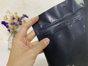 Пакеты из майлара с индивидуальной печатью, 1 кг, голографические, для корма для животных, с защитой от запаха, с застежкой-молнией и вытягивающимся язычком - Product Image 4