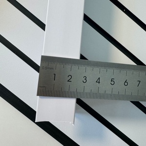 Profilo Angolare a <span class=keywords><strong>L</strong></span> in PVC Bianco per Edilizia, Forma Personalizzata, Ecologico, Resistente all'Acqua, Protezione per Pareti - Product Image 4