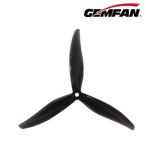 Hélice GEMFAN 7043-3 à 3 pales, matériau PC léger, seulement 10,3 g par pièce, faible résistance à la rotation - Product Image 2