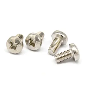 M2.5 x 4mm paslanmaz çelik Phillips Pan kafa makinesi vida SS 304 Din7985 peynir başlı vidalar