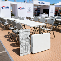 Table pliante compacte en PEHD moulé par soufflage de 6 pieds, pliable en deux, avec poignée de transport, idéale pour les clubs de campagne et les pelouses