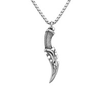 Pendentif Couteau Courbé Vintage Personnalisé en Acier Inoxydable Plaqué Or 18 carats, Collier de Bijoux de Mode Raffinés pour Hommes, Vente en Gros