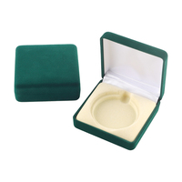 Boîte à bijoux en cuir vert carrée avec doublure en velours, idéale pour ranger les pièces de monnaie, les pendentifs et les badges