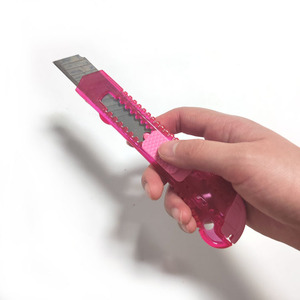 Cuchillo Multiusos Retráctil de Acero con Mango de Plástico, Cuchilla de Repuesto Rápido, Precio de Fábrica, para Manualidades - Product Image 4
