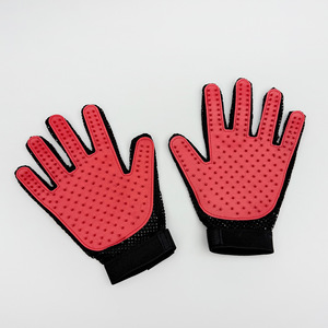 Gants anti-poils pour chat et chien, en silicone rouge, antistatiques, pour toilettage, bain, massage, soins des animaux - Product Image 1