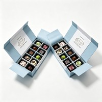 Boîte à chocolat personnalisée en gros, emballage de luxe pour chocolat, boîte cadeau en carton avec encres à base de soja et séparateurs à grille