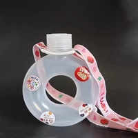 Bouteille de boisson en PP de 500 ml en forme de donut, transparente, jetable, pour thé au lait, avec couvercle à anse, logo personnalisé, vente en gros