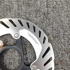 จานเบรก <span class=keywords><strong>Shimano</strong></span> <span class=keywords><strong>RT</strong></span> CL800 Ice Technology แบบ Center Lock สำหรับ 105 R7170 R8170 R7020 จักรยานเสือหมอบและเสือภูเขา รุ่น CL800 - Product Image 5