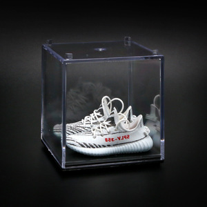 OEM/ODM <span class=keywords><strong>350V2</strong></span> Sneakers Coconut, figurine d'action modèle de chaussure décorative en plastique, mini 3D stéréo, accessoires de voiture tendance - Product Image 4