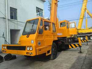 Used KATO TADANO NK400E 25/30/40/50 Tons Truck-Mounted Crane Engine Good <b>Running</b> Condition Japan Original for Sale - Product Image 4