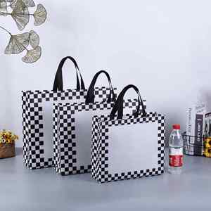 Sac de courses réutilisable écologique personnalisable orange, design patchwork, matériau tissé imperméable, pour les voyages, les activités de plein air, les cadeaux - Product Image 2