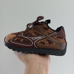 Stock listo 2025 otoño tendencia niños diseñador <span class=keywords><strong>zapatillas</strong></span> niños <span class=keywords><strong>niño</strong></span> marrón lujo Casual zapatos deportivos - Product Image 3