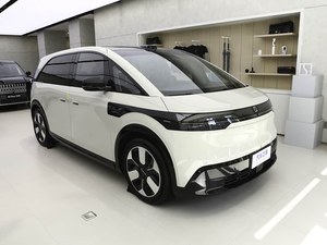 ZEEKR MIX, Techo Panorámico con Vista al Cielo Estrellado, Disfruta del Paisaje Durante el Viaje, Vehículo Eléctrico MPV - Product Image 1
