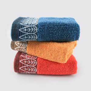 Serviette de bain douce en coton pur de haute qualité, 100 % coton, absorbante, pour la maison, la plage, jacquard rayé, vente en gros, articles de salle de bain - Product Image 3
