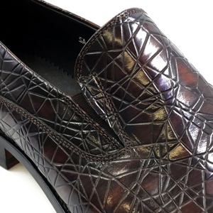 Chaussures habillées pour hommes sur mesure, décontractées et formelles, en cuir véritable verni rouge foncé, à enfiler, confortables, légères, design original - Product Image 5