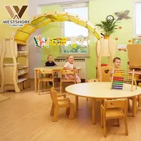 Деревянный детский столик и стул для дошкольника