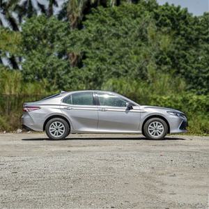 Toyo-ta Cam-ry 2023 nuevo Stock sedán de lujo de alta velocidad gasolina ECVT 4 puertas 5 plazas conductor izquierdo - Product Image 6