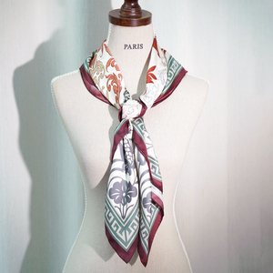 低価格高級100％シルク正方形スカーフ、デジタルプリントカスタムサイズパターン、オールシーズン対応 - Product Image 1