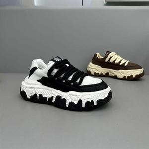 Chaussures de skate tendance pour hommes Printemps 2025 – Nouveau style à semelle épaisse, lacets, anti-odeur, doublure en maille, polyvalentes, sport et décontractées, style « Dad Shoes » - Product Image 6