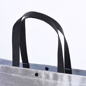 กระเป๋าผ้าสปันบอนด์แบบกำหนดเอง กระเป๋าช้อปปิ้งนำกลับมาใช้ใหม่ได้ พร้อมโลโก้ตามสั่ง กันน้ำ - Product Image 2