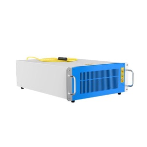 เครื่องเชื่อมเลเซอร์ QCW 3000W สำหรับโรงงาน ระบบระบายความร้อนด้วยน้ำ แบบพัลส์ ไฟเบอร์  ยกได้  สำหรับงานเชื่อมเลเซอร์ในโรงงาน - Product Image 1