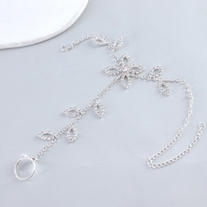 Chaînes de <span class=keywords><strong>corps</strong></span> en alliage à longues pampilles, style 'Ice Out', pour femme, avec chaînes de <span class=keywords><strong>cheville</strong></span> en forme de feuille ajourée entièrement serties de diamants, bijoux d'été élégants - Product Image 5