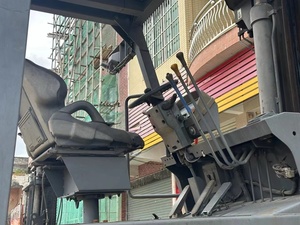 Montacargas Diésel <span class=keywords><strong>TCM</strong></span> <span class=keywords><strong>FD250</strong></span> Usado de 25 Toneladas, Original de Japón, a Precio Accesible, Montacargas de Segunda Mano de 10, 20 y 25 Toneladas Importados en Venta - Product Image 3