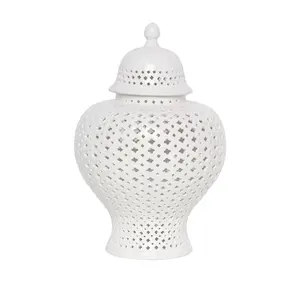 Chinese White Color Cutout Porcelain Ceramic Temple Jar Ginger Jars