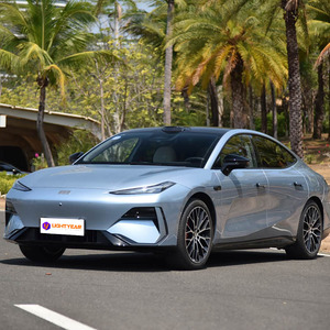 Auto Elettrica Geely Galaxy E8, Marchio Cinese Popolare, Ricarica Rapida, Berlina EV con Guida a Sinistra in Vendita - Product Image 1