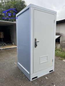 Inodoro portátil de lujo moderno para baño, unidad doble con inodoro y ducha para fiestas al aire libre para escuelas, hecho de panel sándwich - Product Image 5