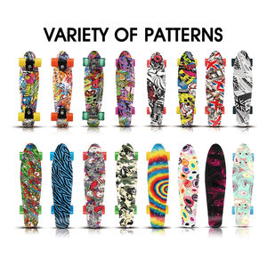 Mini tablero de plástico para skate de peces, cubierta completa en blanco de 22 pulgadas - Product Image 2