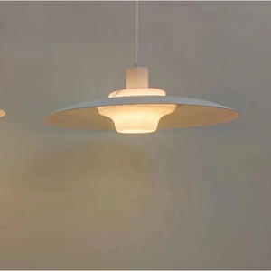 Lampes suspendues nordiques minimalistes modernes, luminaires multi-niveaux, lustres créatifs en marbre UFO pour lampes suspendues - Product Image 5