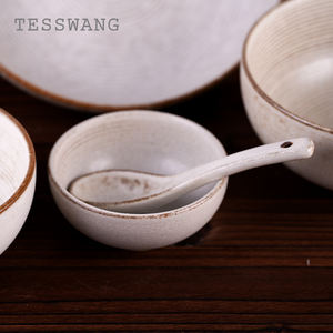 ชุดจานชามเซรามิกแบบคนญี่ปุ่นหรูหราแบบย้อนยุคความรู้สึกสูงจานแบบหยาบพกพาและเป็นมิตรต่อสิ่งแวดล้อมสำหรับใช้ในบ้าน - Product Image 2