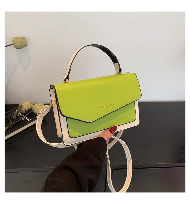 สีเขียว