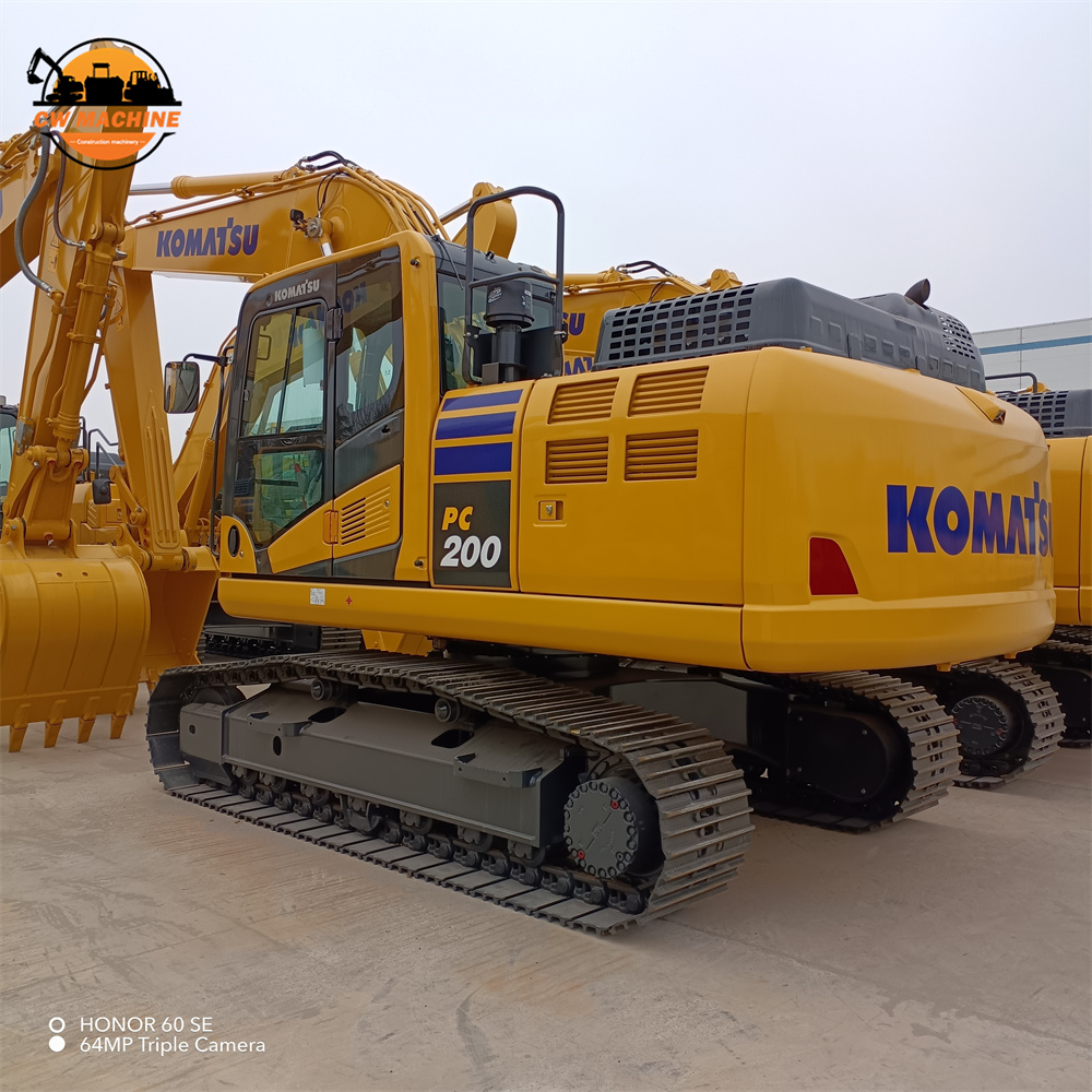 今週値下げ！Komatsu PC200 パワーショベル 値下げ》コマツ パワーショベル PC200 - メルカリ