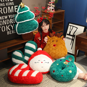 Almohadas Decorativas Navideñas al por Mayor, Muñecos de Peluche de Árbol de Navidad, Alces, Muñecos de Nieve, Coronas, Bastones de Caramelo, Decoraciones Navideñas - Product Image 4
