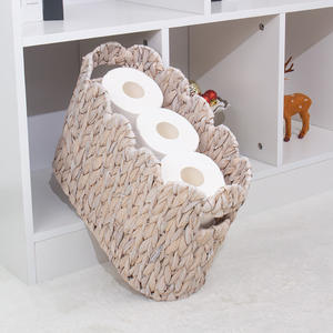 Cesta de almacenamiento rectangular hecha a mano con jacinto de agua, blanca, tipo pedestal, para organizar toallas y papel higiénico en el baño o dormitorio. - Product Image 4