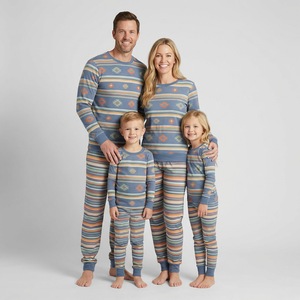 Conjuntos de Pijamas Familiares a Juego OEM y ODM, Ropa de Bambú para el Hogar, Fabricación de Conjuntos de Ropa para Toda la Familia - Product Image 1