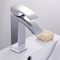 Robinet de salle de bain moderne à poignée unique, monotrou, chromé, corps en laiton, valve en céramique, aérateur silencieux pour salle de séjour et chambre à coucher